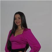 Me defino como una persona educada, paciente, amable